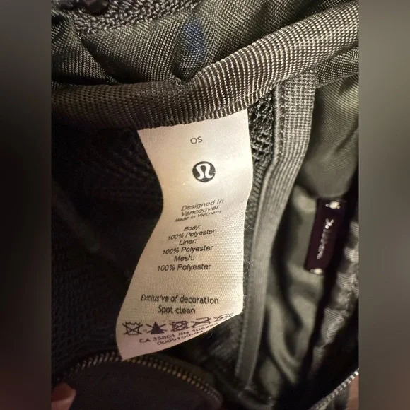 NWOT Lululemon Everywhere Belt Bag Green Camo Unisex - Picture 5 of 7